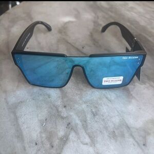 True Religion TRM18001 Black Frame Blue Mirrored Sunglasses NWT